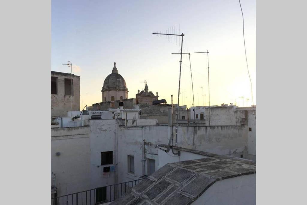 Historic Apartment In Centre Of City 100M To Sea Monopoli Exteriör bild