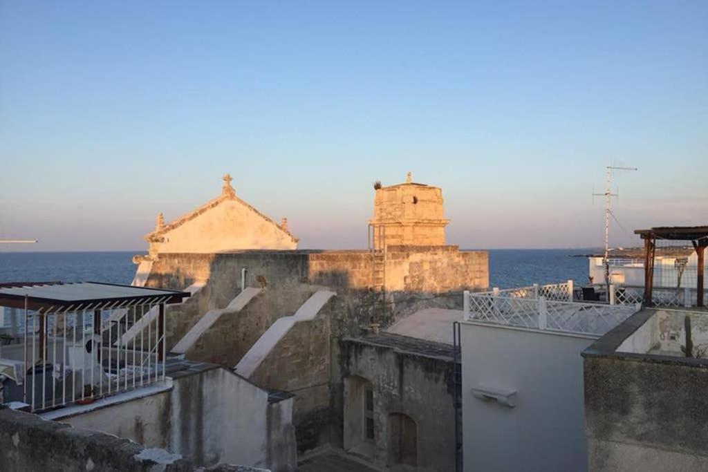 Historic Apartment In Centre Of City 100M To Sea Monopoli Exteriör bild